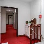 Готель Le Preconil