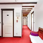 Le Preconil Hotel 2*