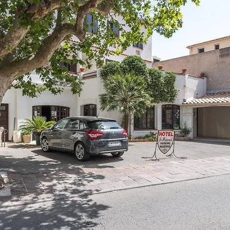 Le Preconil فندق 2*