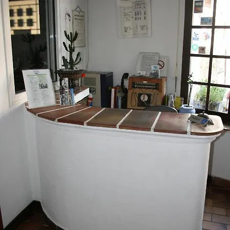 酒店 勒普雷科尼尔酒店